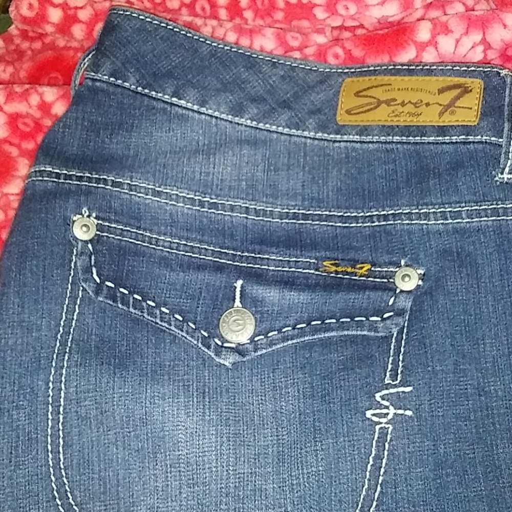 Seven7 shorts - Picture 3 of 6